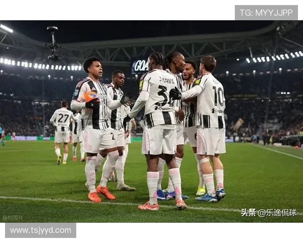 斯帕莱蒂为胜利重塑三后卫体系