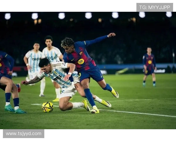 托尼进巴萨一队训练或顶替拉菲 托尼进巴萨一队训练或顶替拉菲